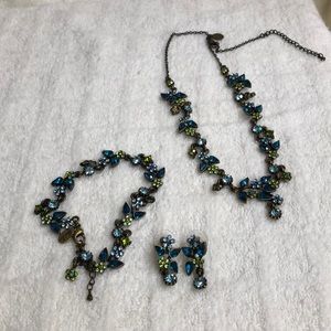 Parklane necklace, earrings and bracelet